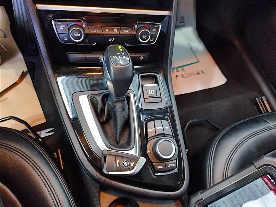 BMW 2 series station wagon