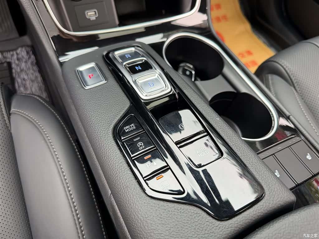Hyundai Santa Fe, 2020 9