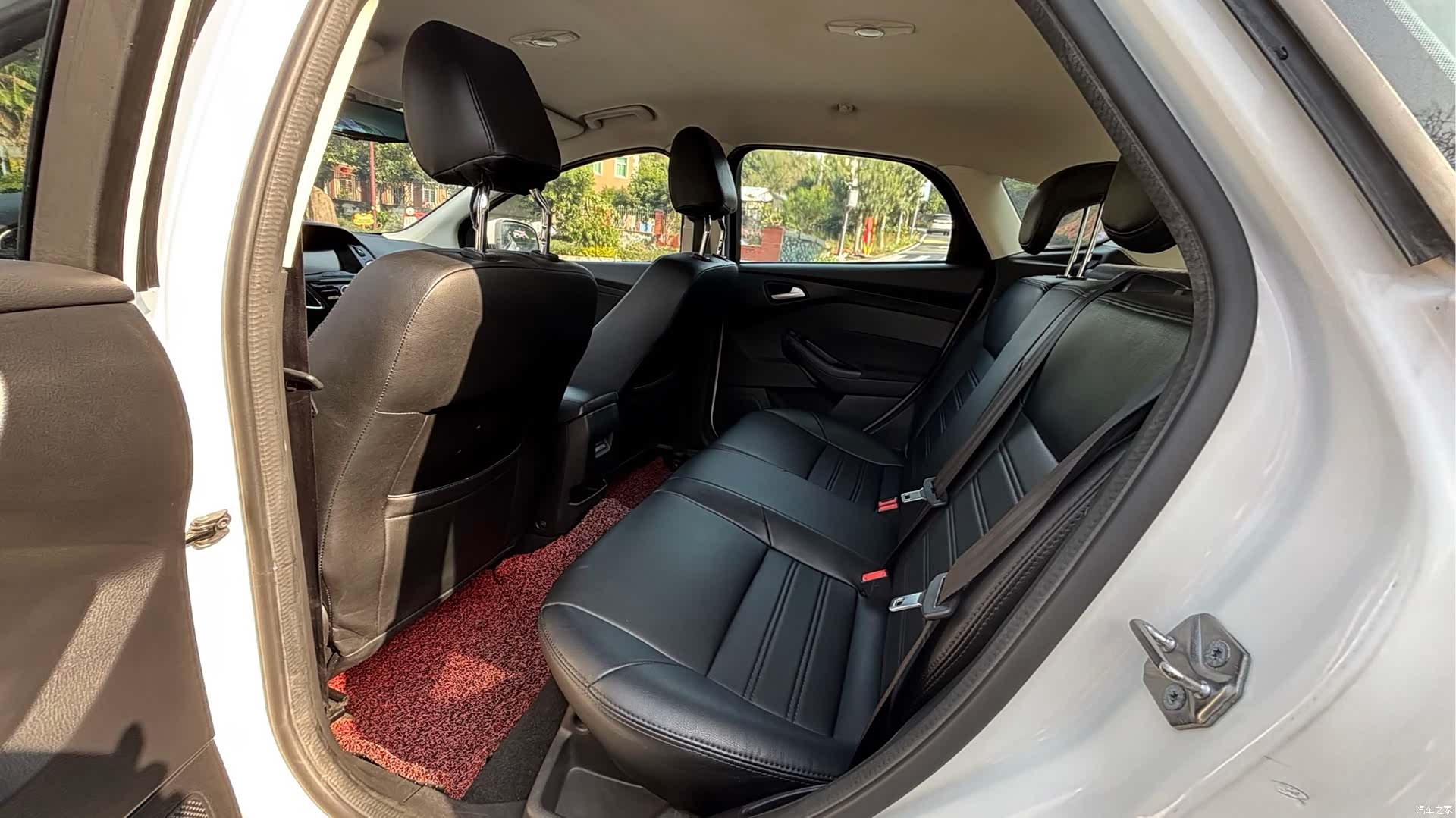 Ford Focus, 2016 3