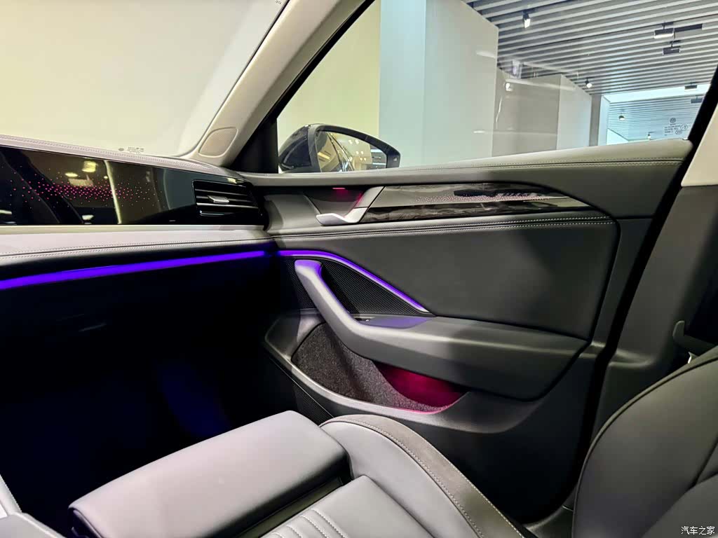 Volkswagen Magotan, 2026 25