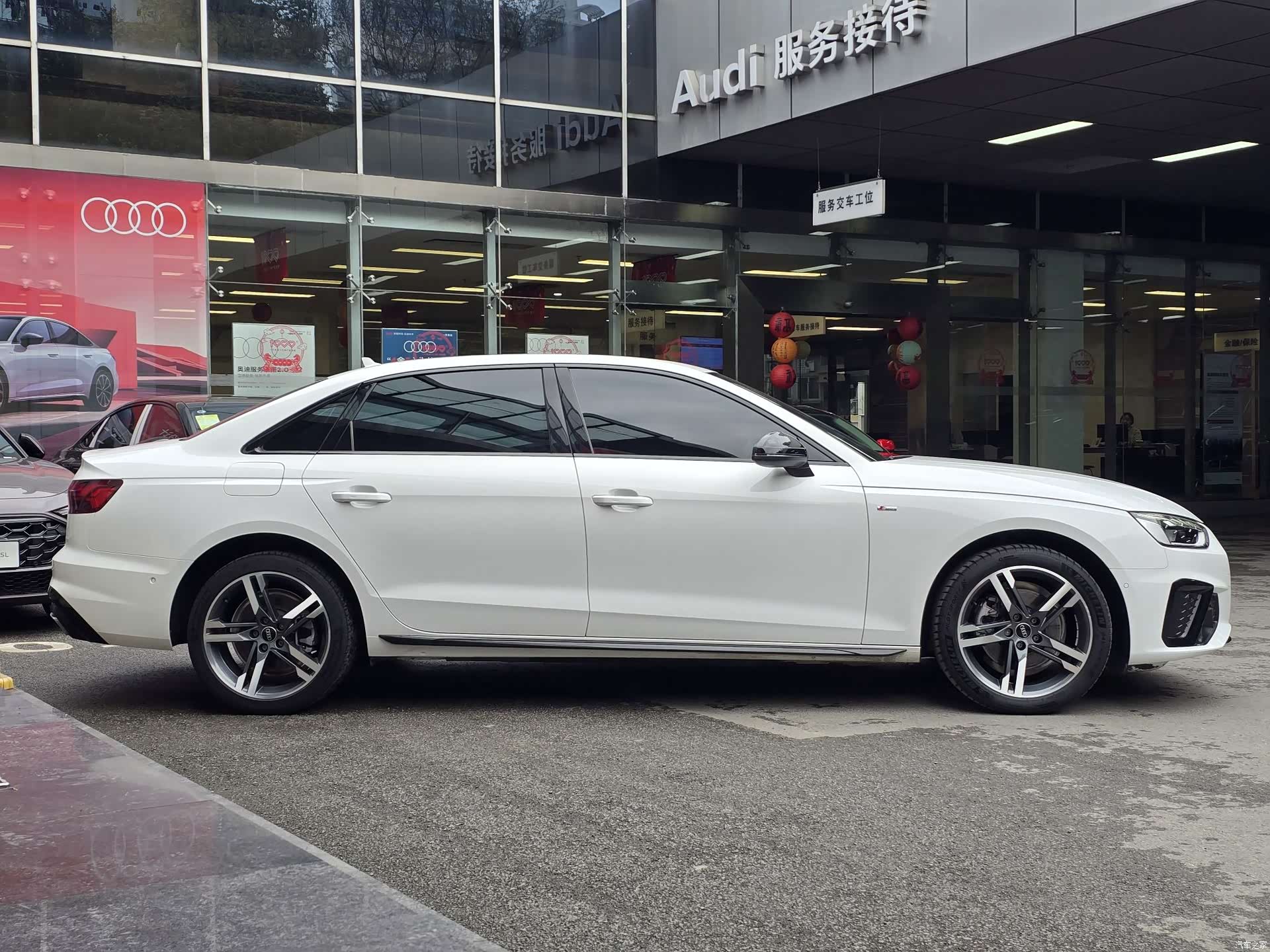 Audi A4L, 2023 4