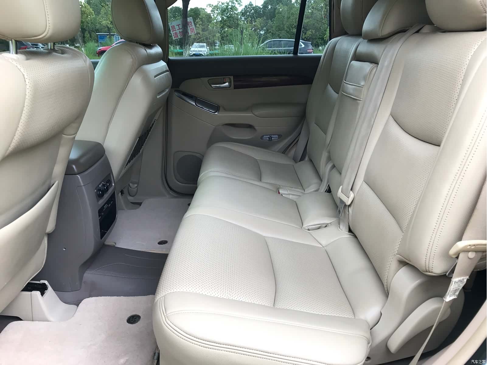 Toyota Prado, 2009 16