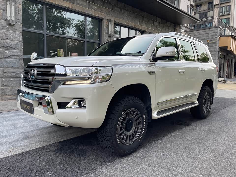 Toyota Land Cruiser Toyota Land Cruiser