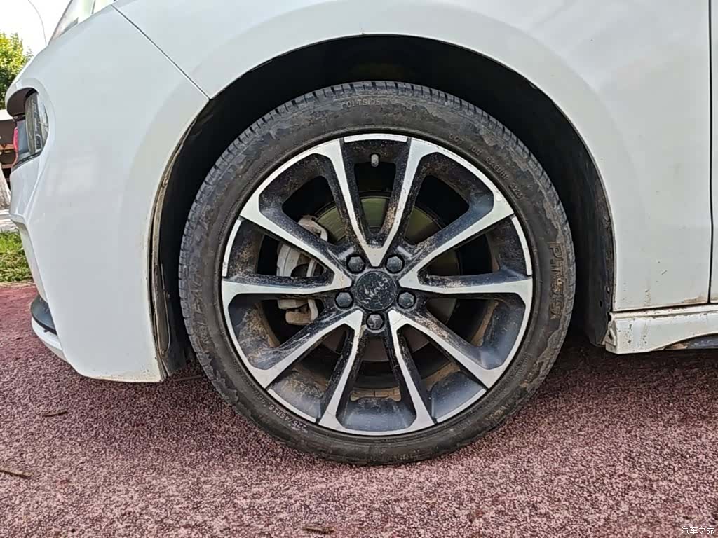 Lynk & Co 01, 2019 23