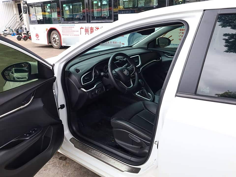 Buick Yinglang Buick Yinglang