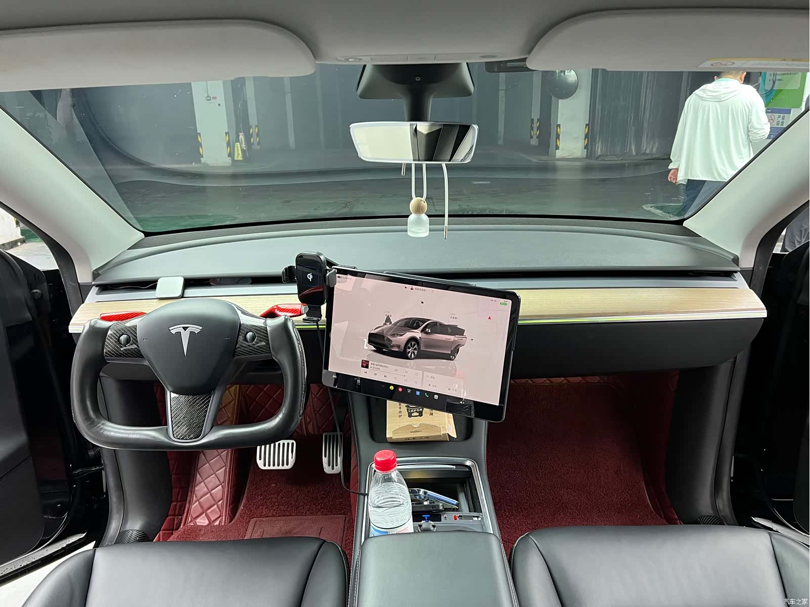 Tesla Model Y, 2022 все фото