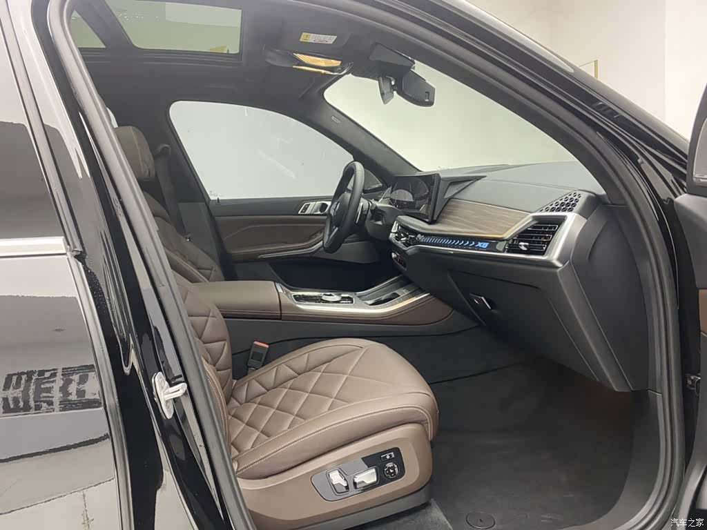 BMW X5, 2025 20
