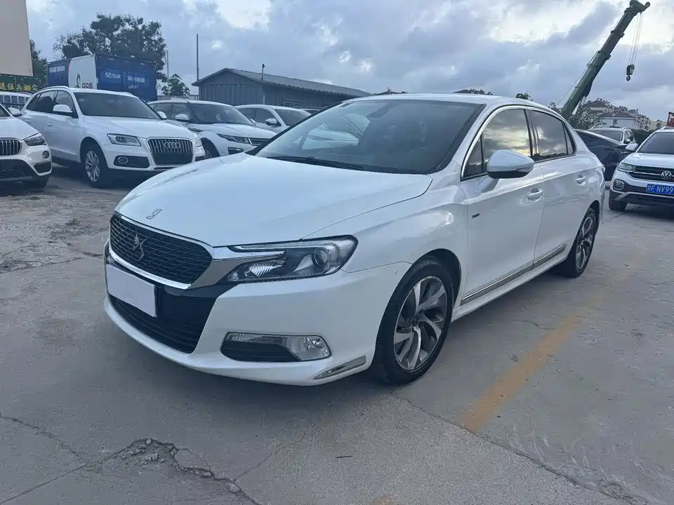 DS 5LS DS 5LS