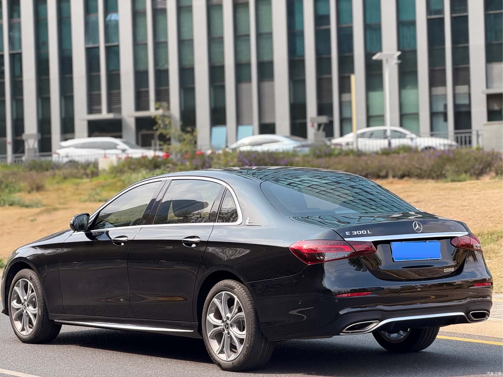 Mercedes-Benz E-Class, 2024 15