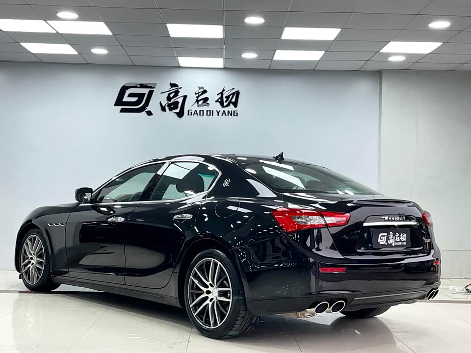 Maserati Ghibli Maserati Ghibli