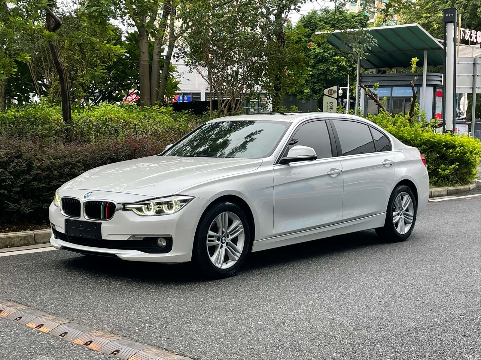 BMW 3 Series, 2017 1
