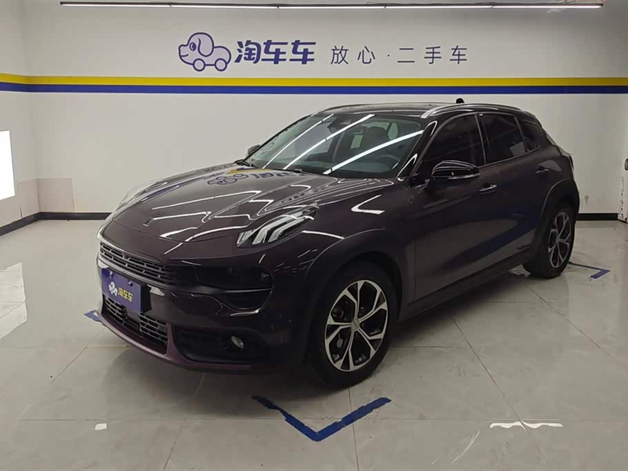 Lynk & Co 02 Lynk & Co 02