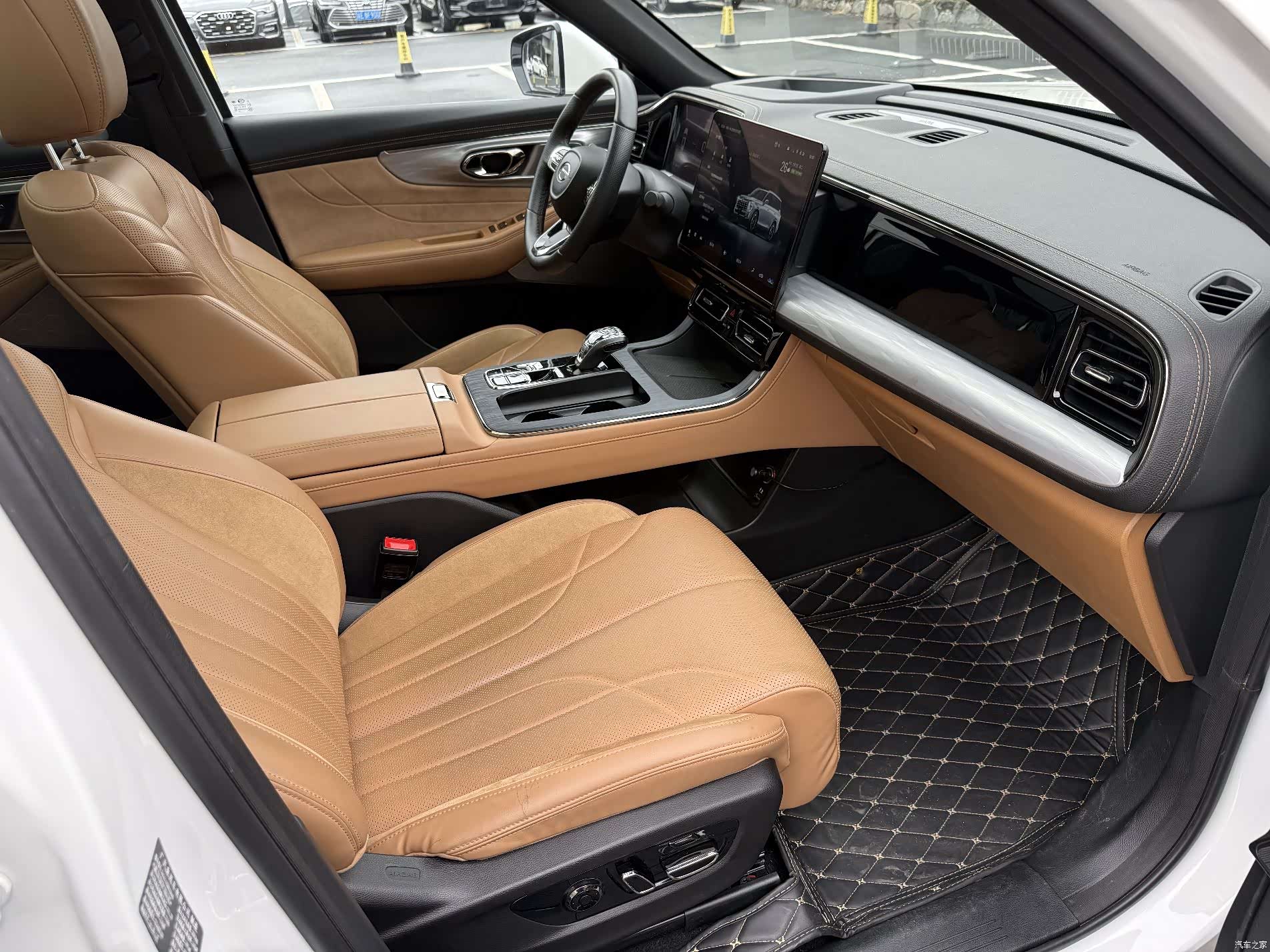 Trumpchi ES9, 2024 8