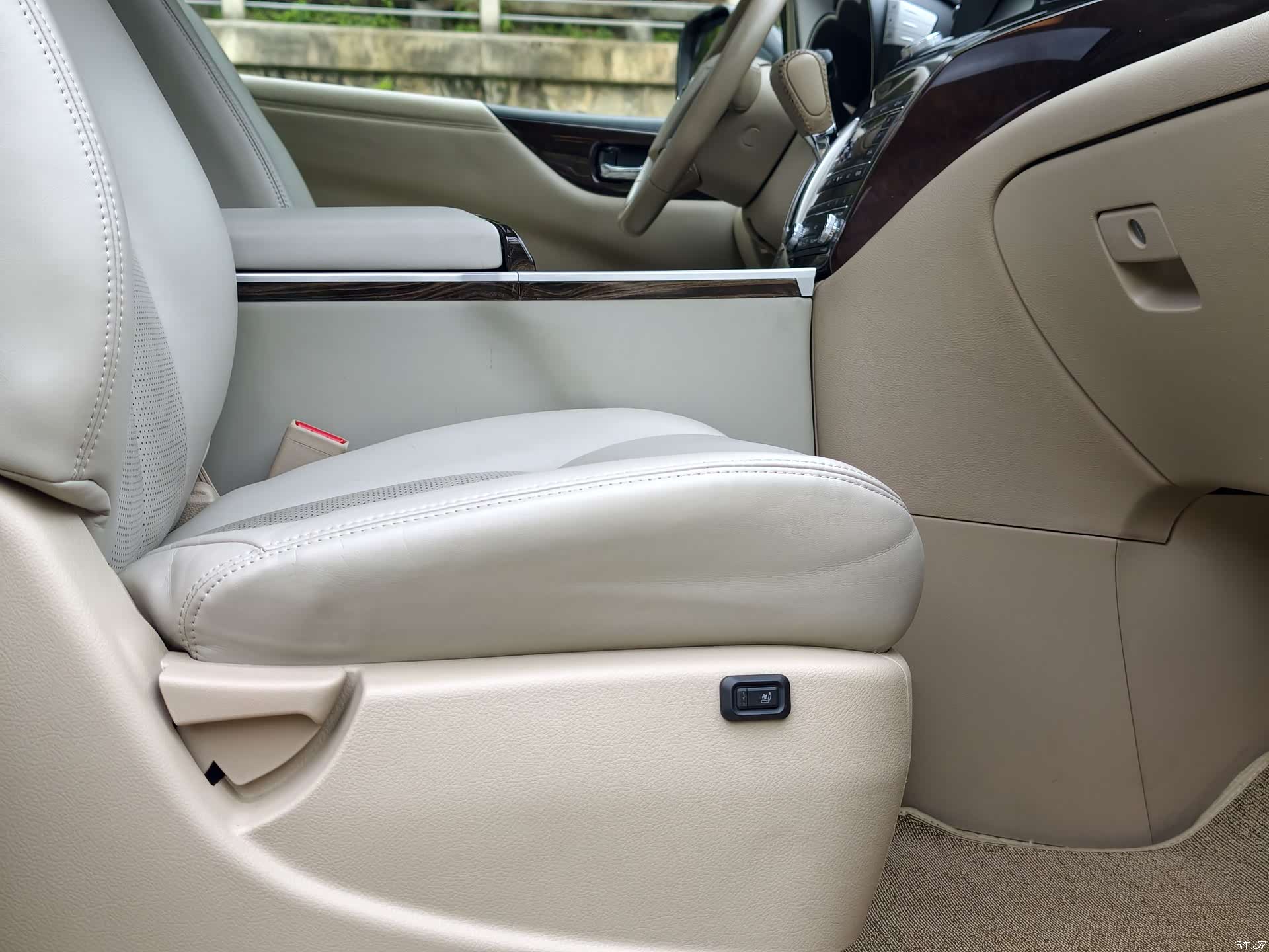 Nissan SL, 2016 10