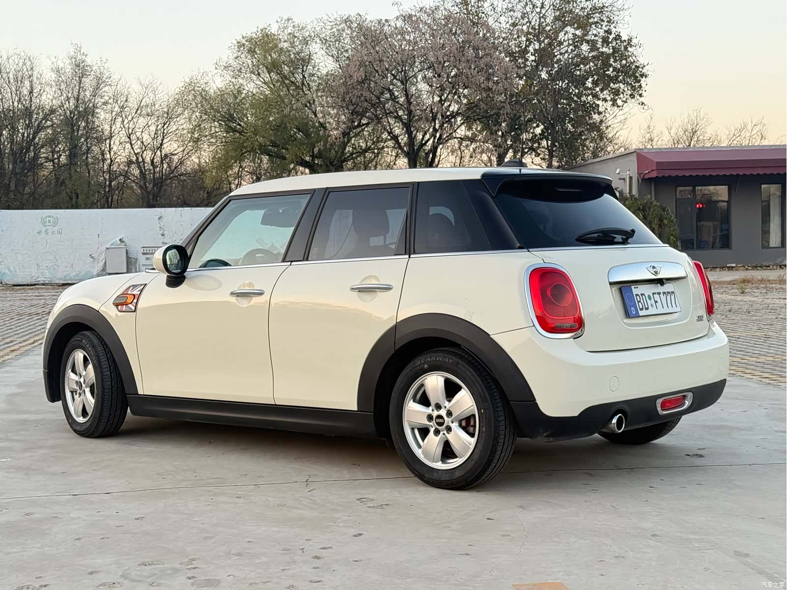 Mini ONE, 2016 6