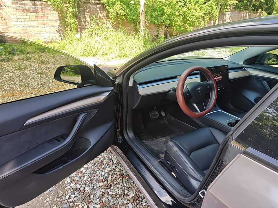 Tesla Model 3 Tesla Model 3