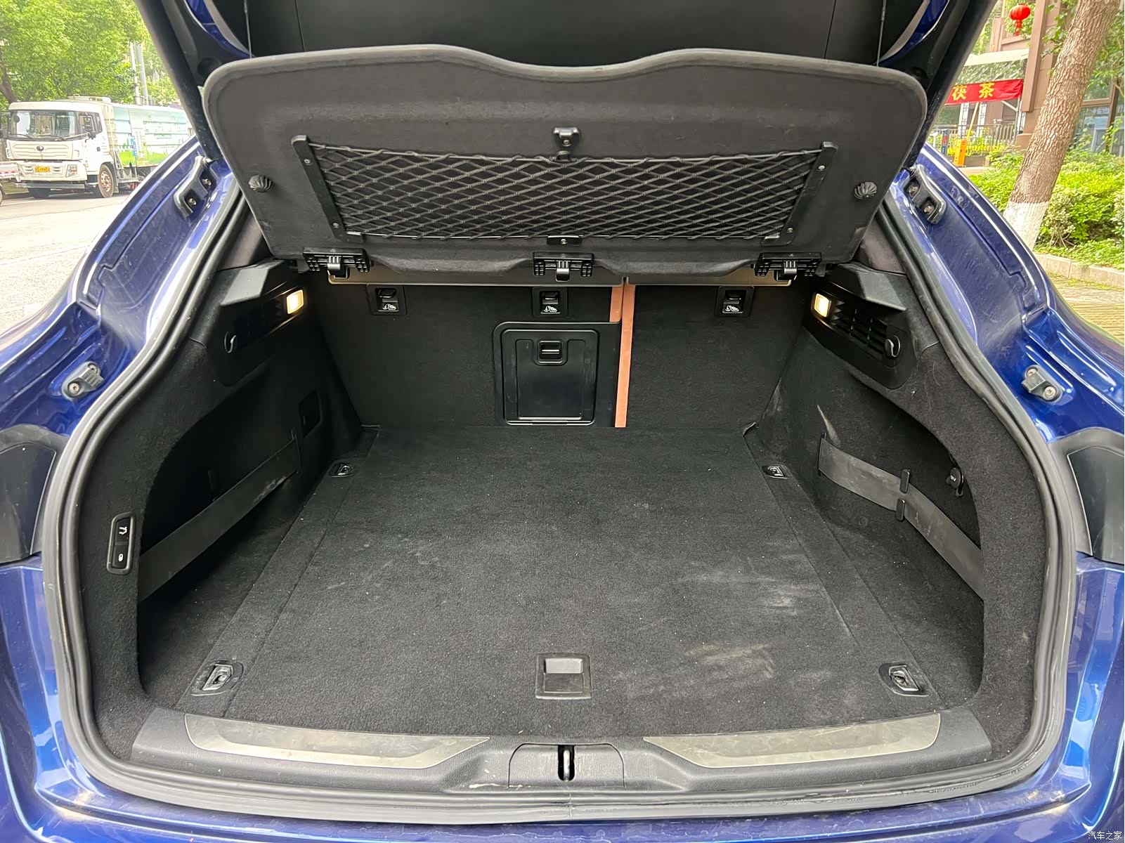Maserati Levante, 2016 10