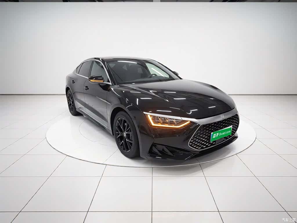 BYD Han, 2023 4