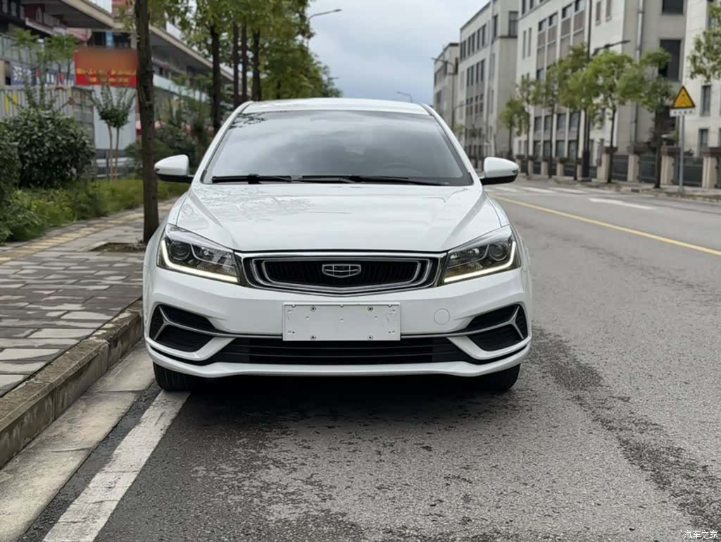 Geely Emgrand, 2019 3