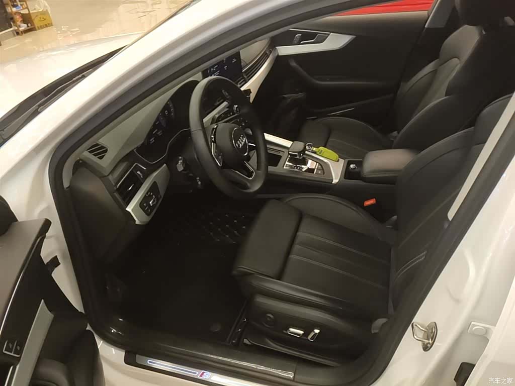 Audi A4L, 2024 15