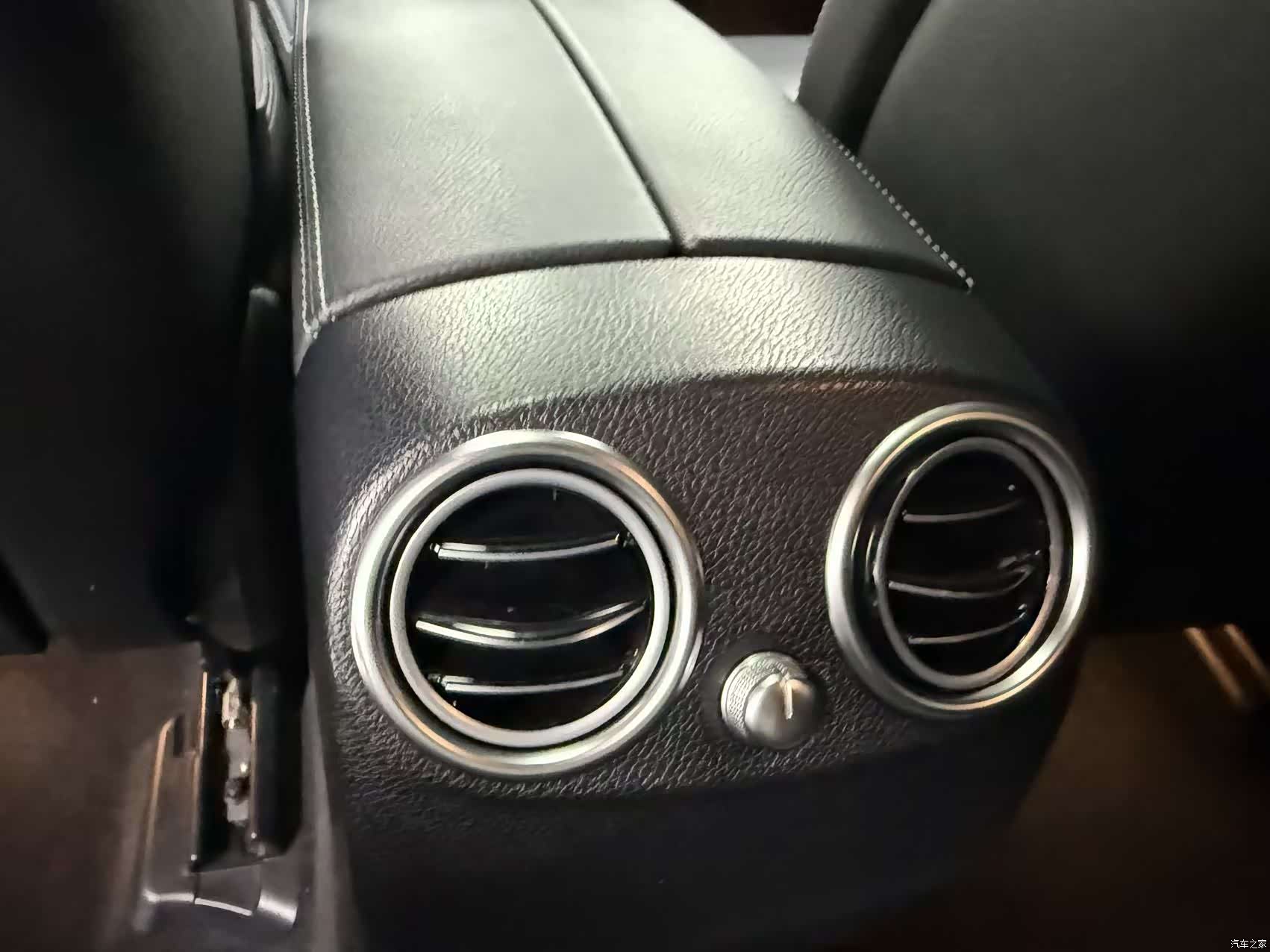 Mercedes-Benz GLC, 2019 13