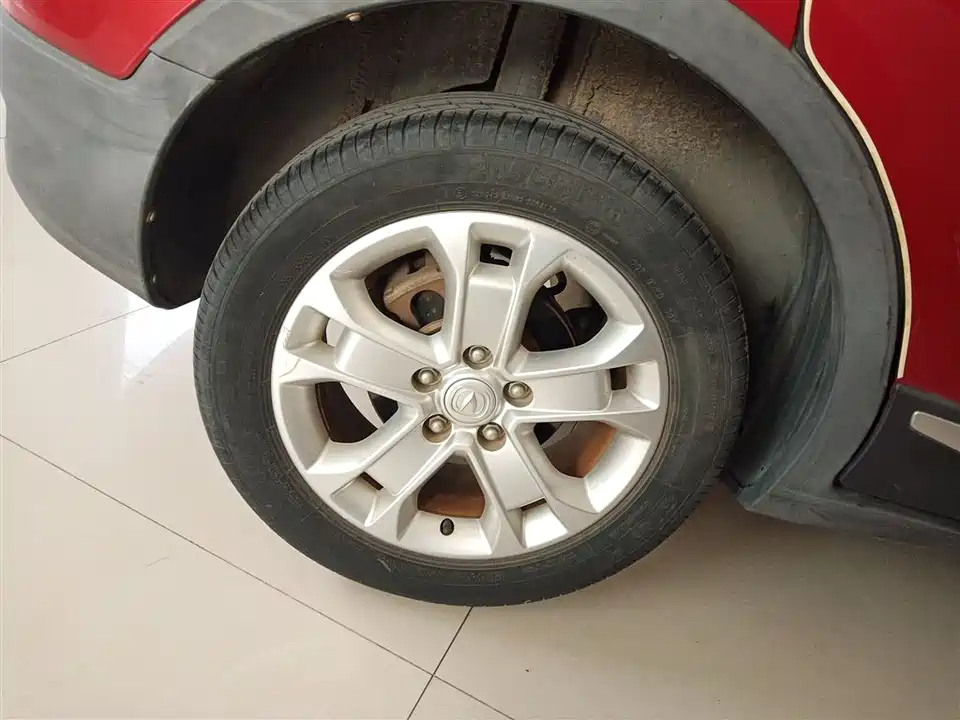 Changan CS15