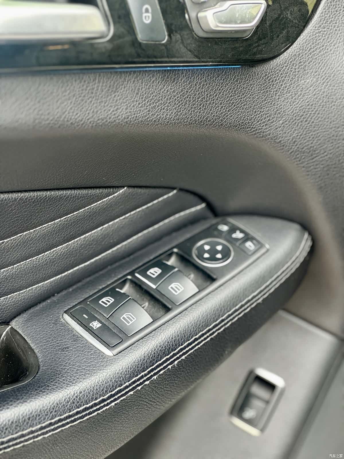 Mercedes-Benz GLE, 2017 23