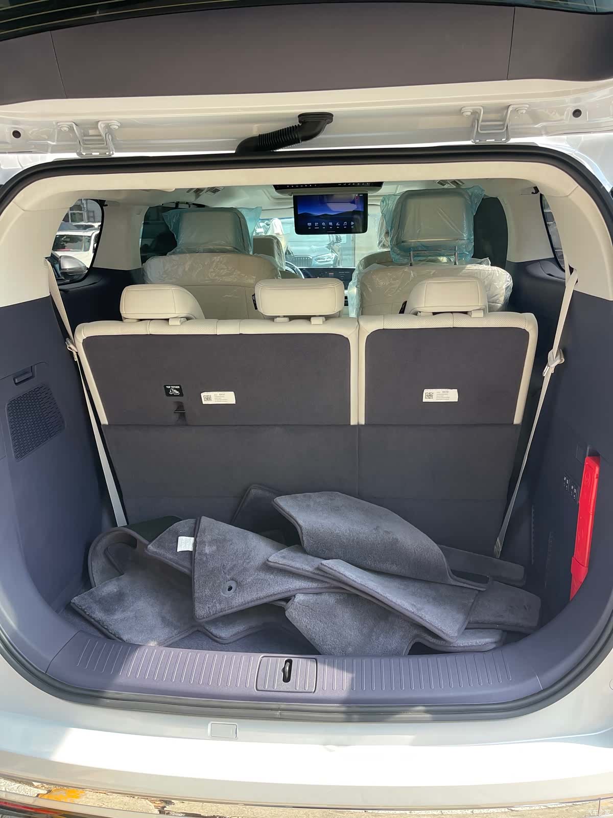 Buick GL8, 2025 6