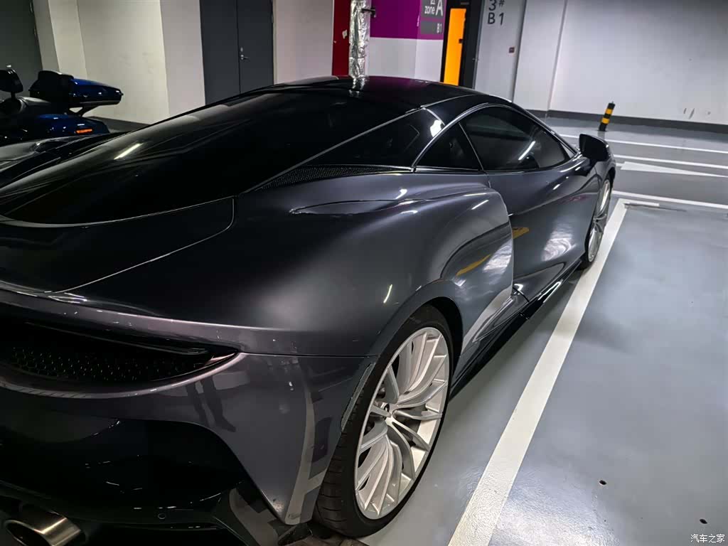 McLaren GT, 2023 4