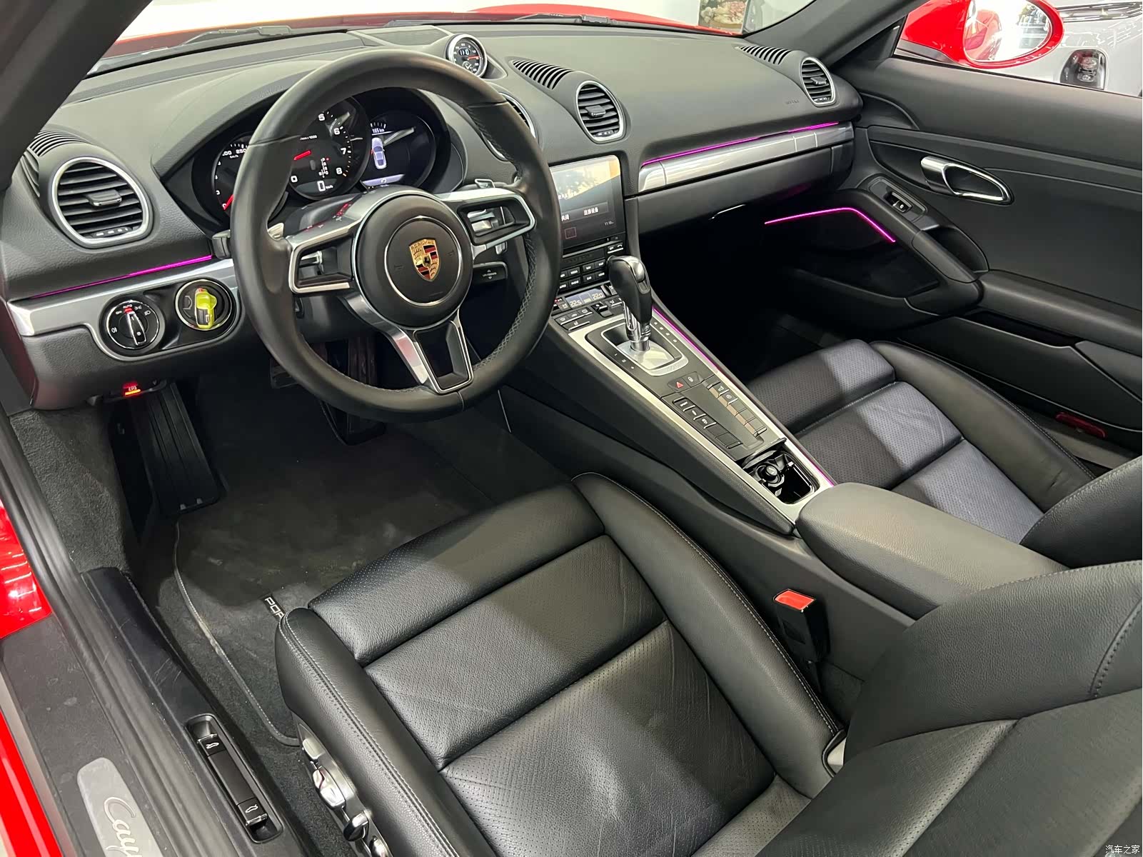 Porsche Cayman, 2018 21