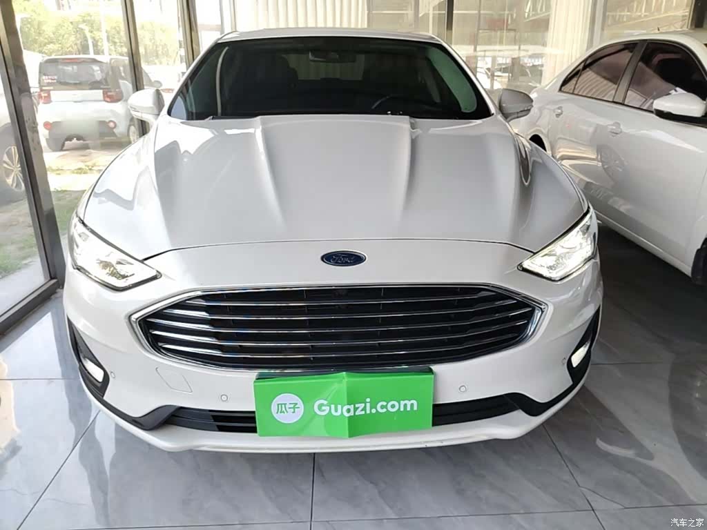 Ford Mondeo, 2019 3