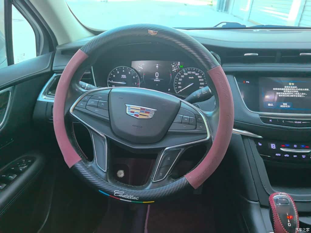 Cadillac XT5, 2019 11