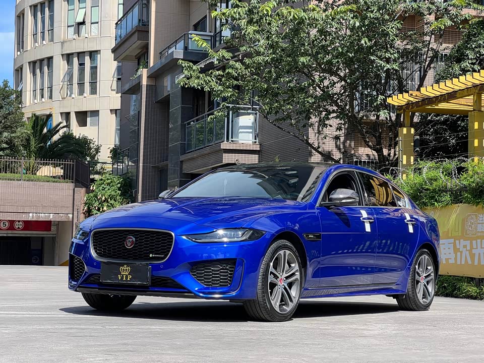 Jaguar XEL Jaguar XEL