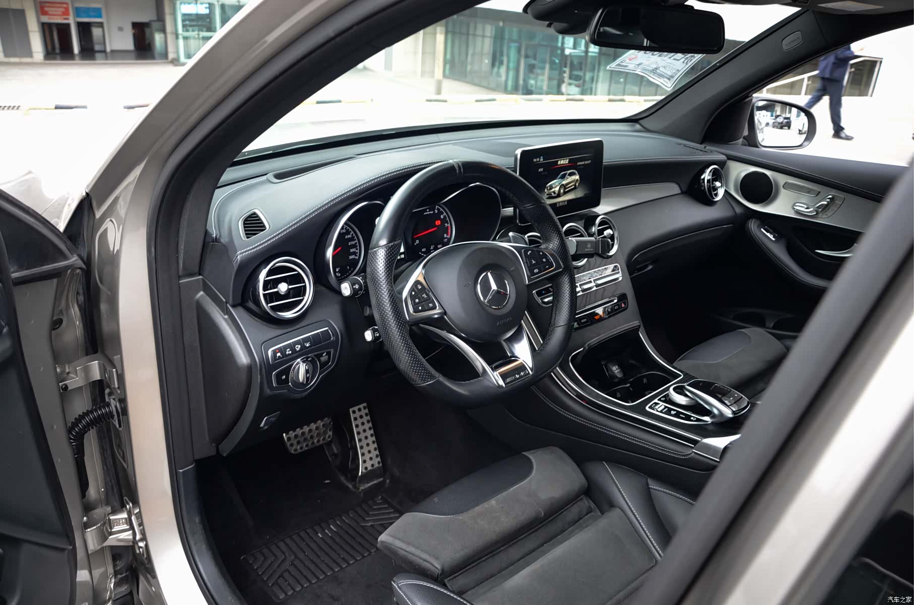 Mercedes-Benz GLC, 2020 12