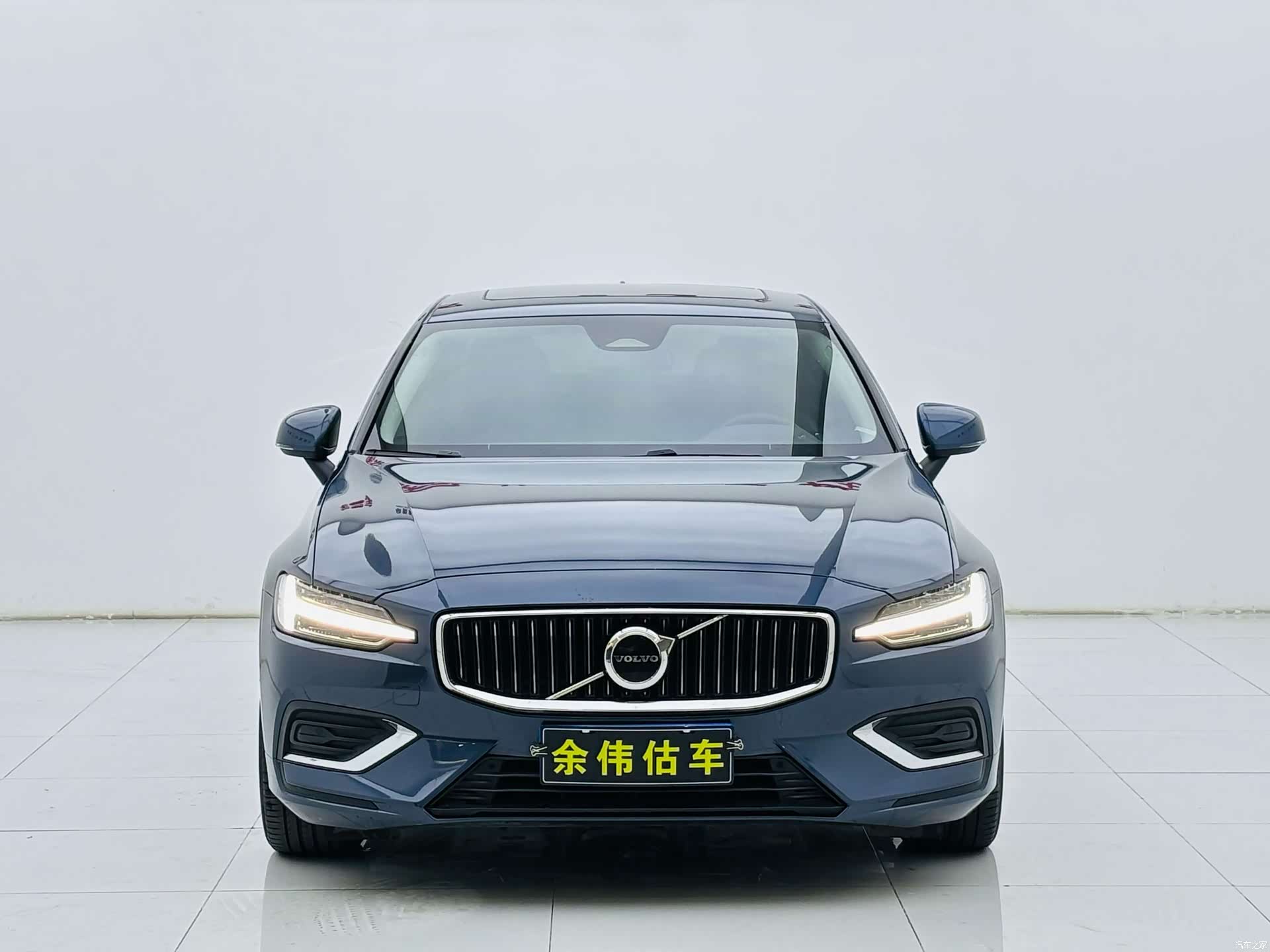 Volvo S60, 2023 2