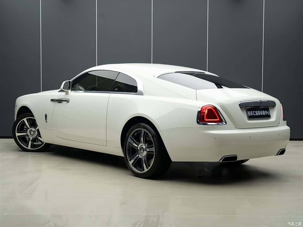 Rolls-Royce Wraith, 2017 4