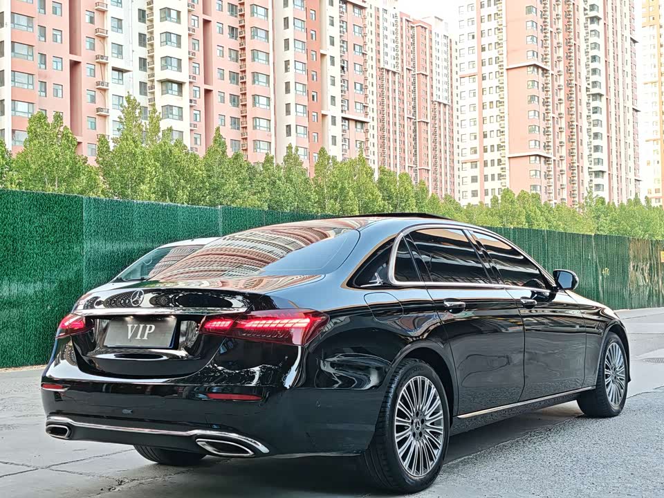 Mercedes-Benz E-class Mercedes-Benz E-class