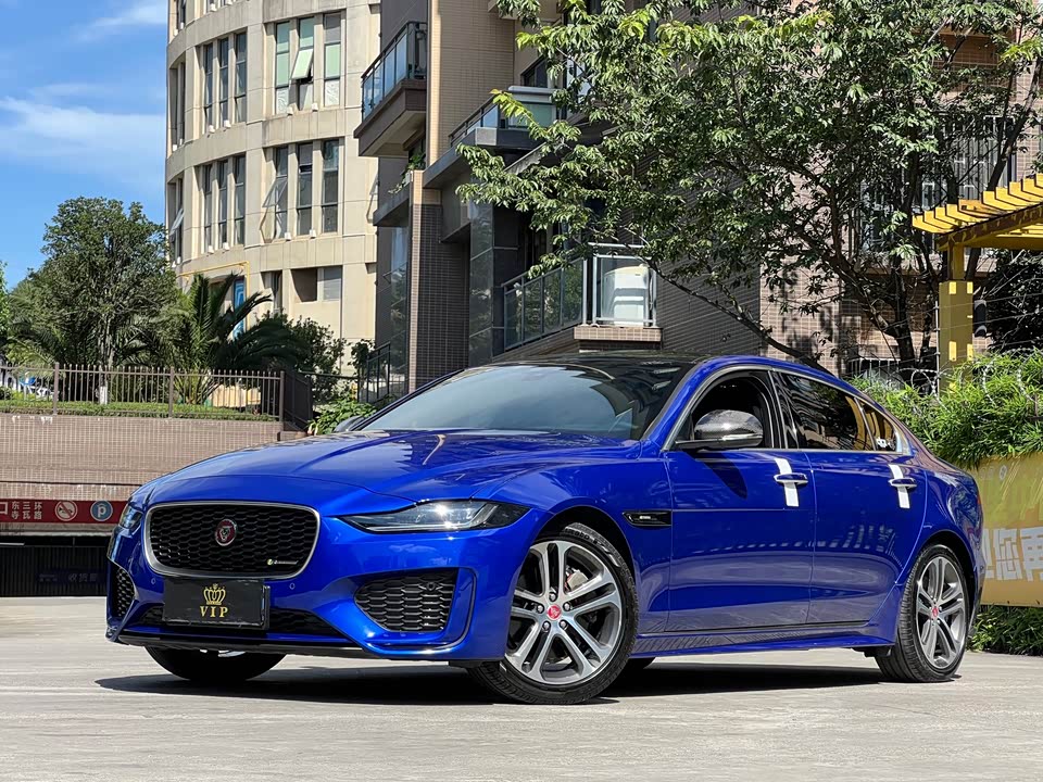 Jaguar XEL Jaguar XEL