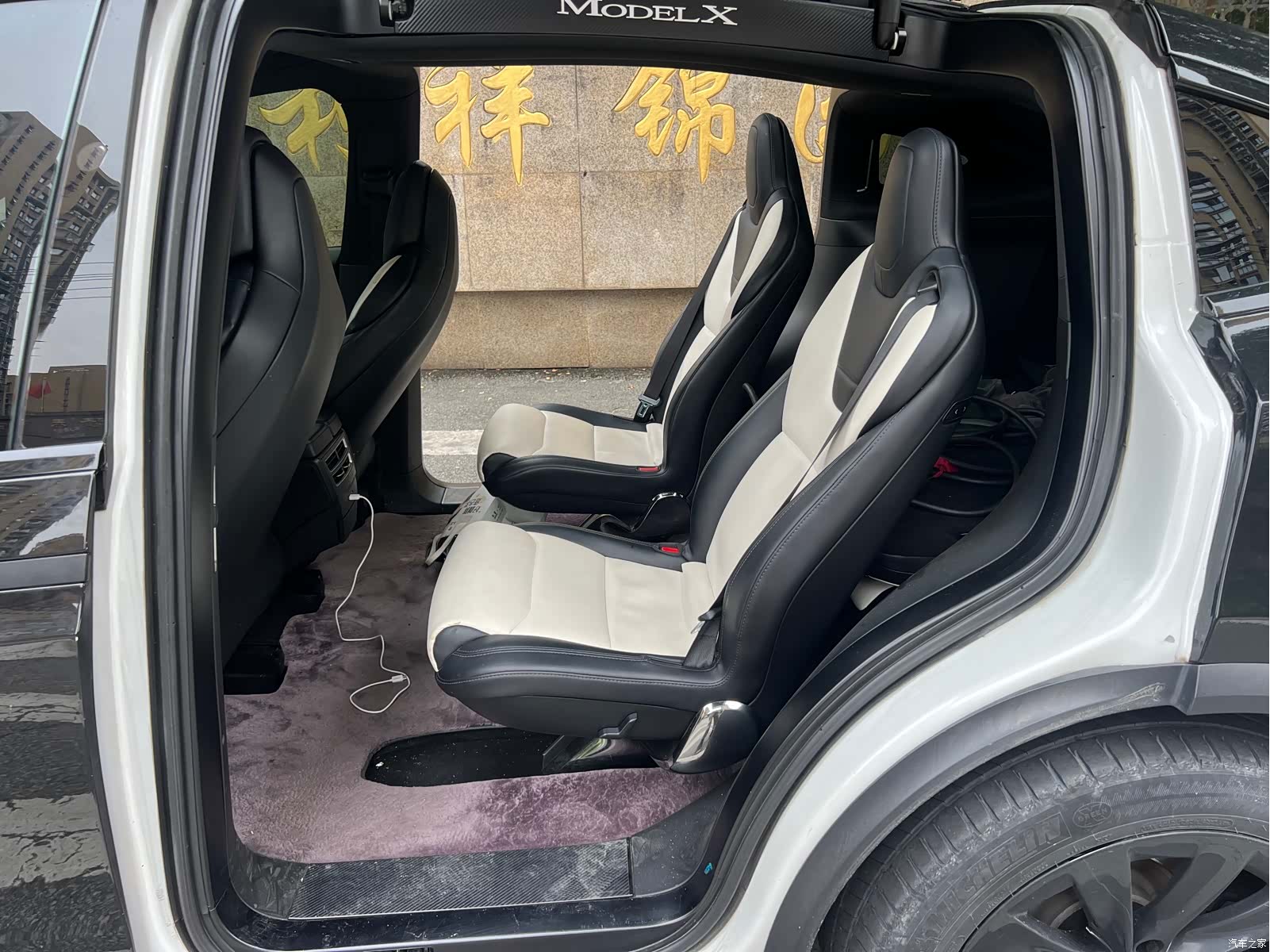 Tesla Model X, 2018 14