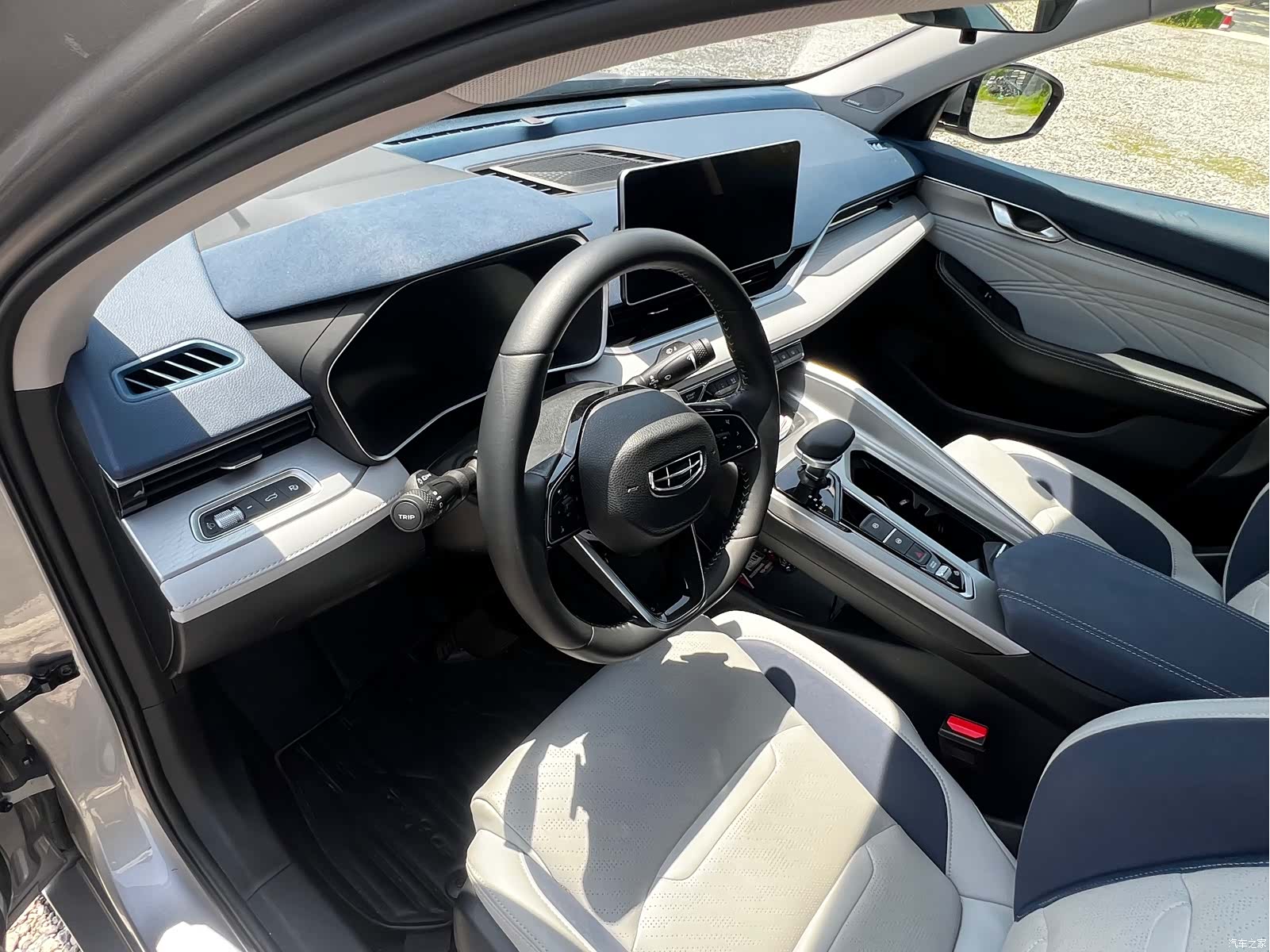 Geely Preface, 2022 20
