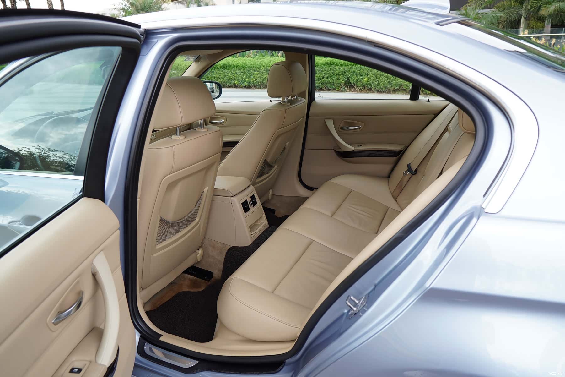 BMW 3 Series, 2011 6