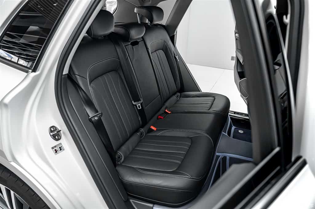 Audi Q5L, 2021 21