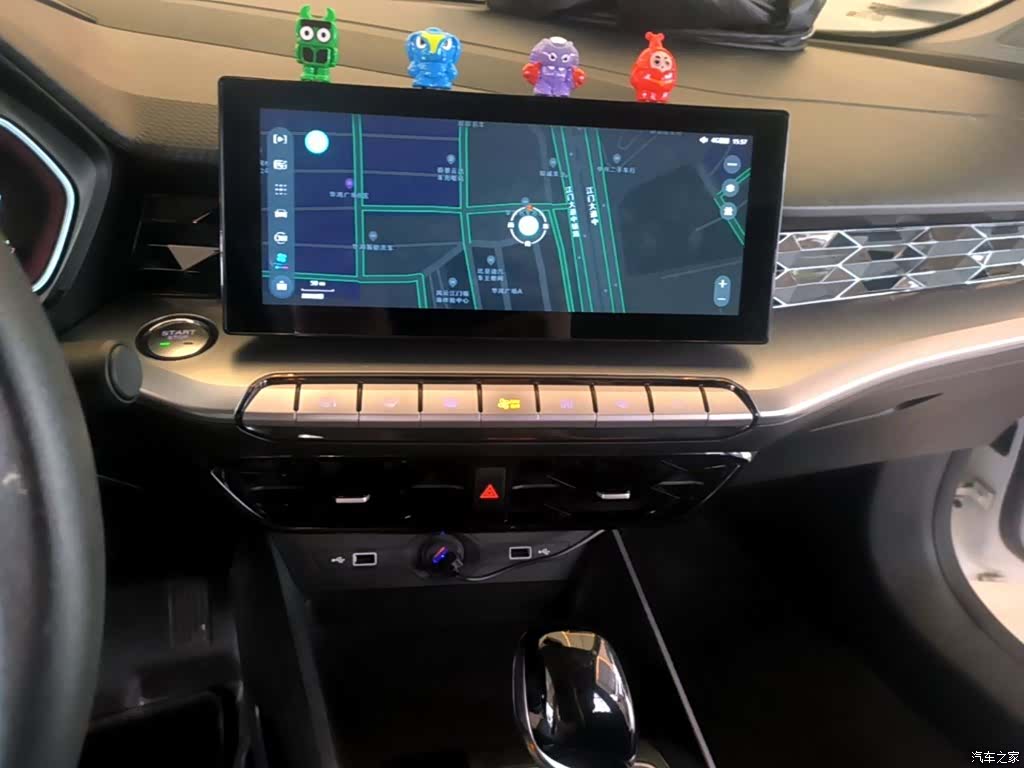 MG MG5, 2022 13