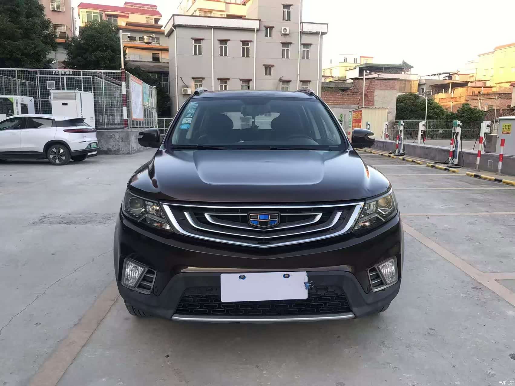 Geely X6, 2016 3