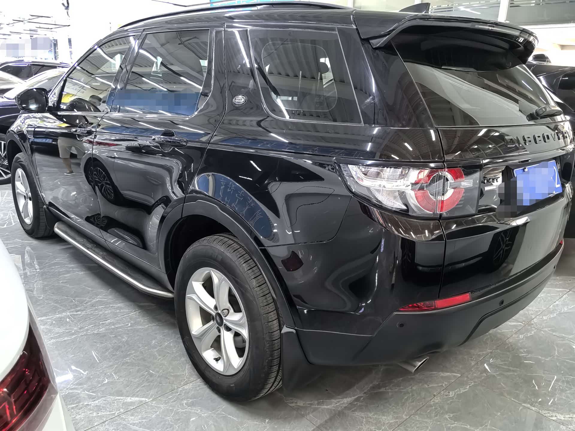 Land Rover Discovery, 2017 4