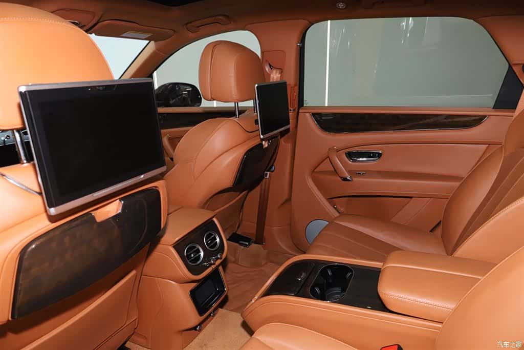 Bentley Bentayga, 2018 19