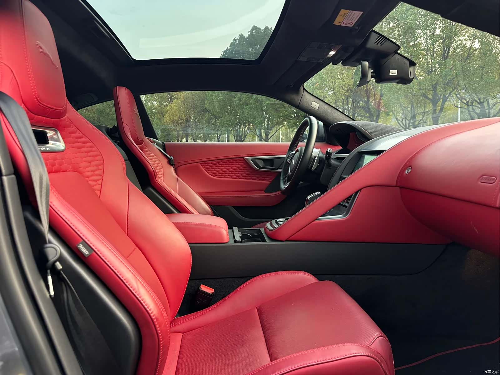 Jaguar F-TYPE, 2022 12