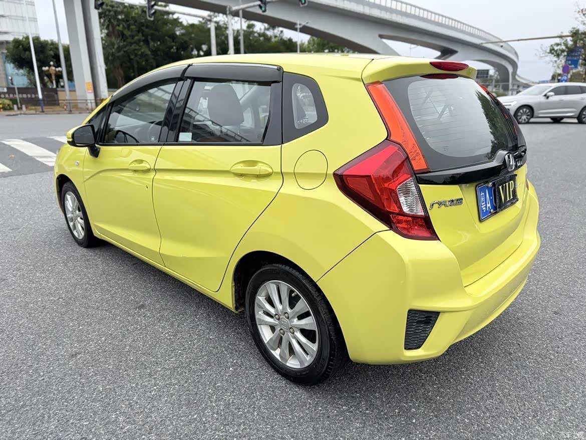 Honda Fit, 2016 7