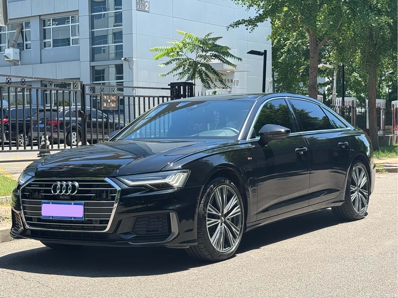 Audi A6L, 2021 3