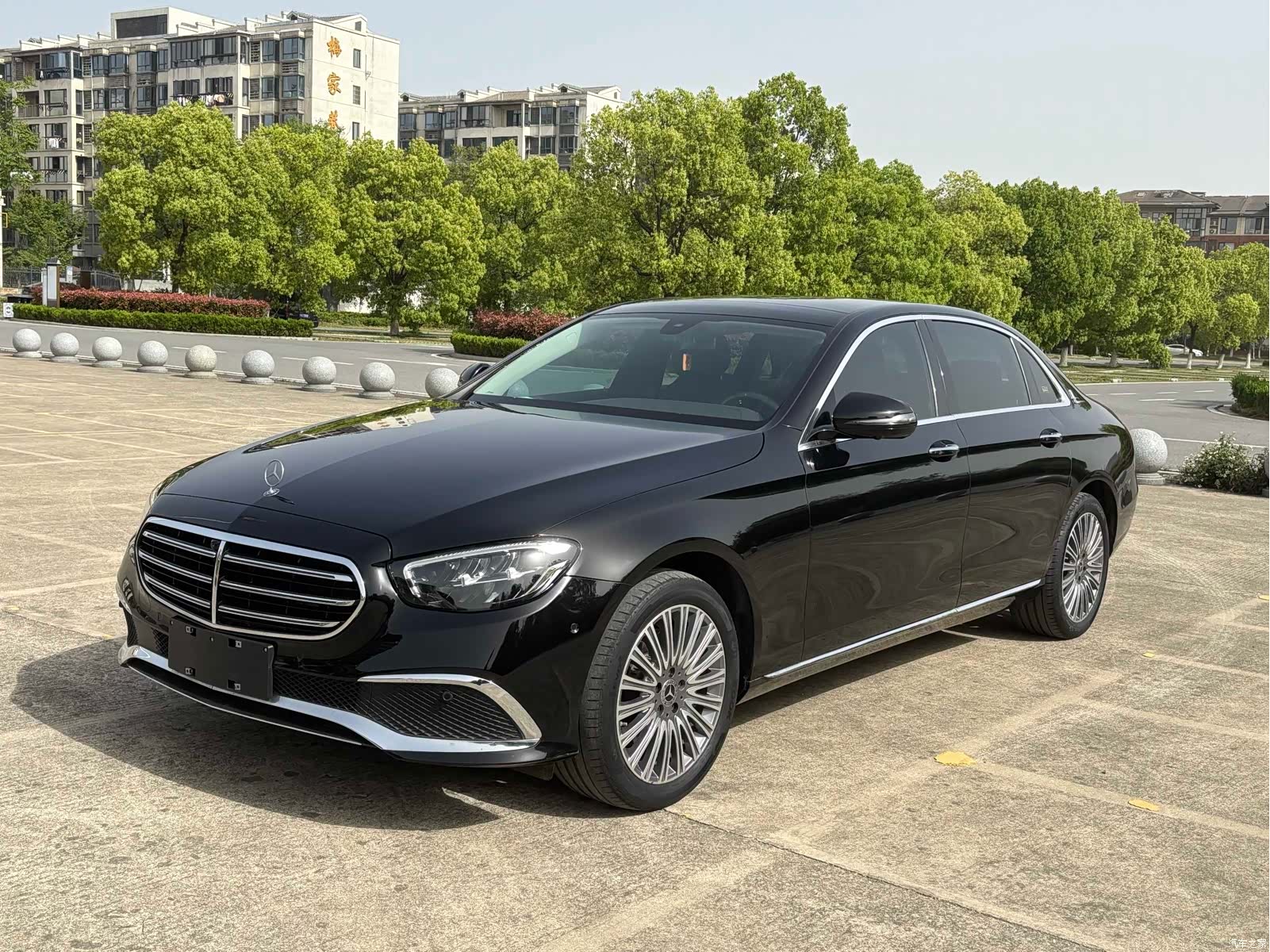 Mercedes-Benz E-Class, 2022 1